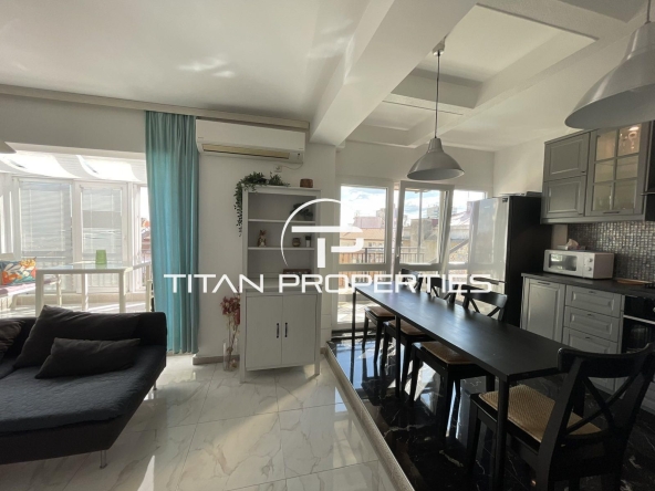 Дава се под наем Тристаен апартамент в Бургас, Център - 125 кв.м за 1020 € - Снимка #1