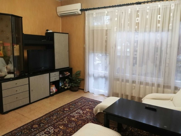 Тристаен апартамент в Пловдив, Изгрев - 93 кв.м за 861 €/кв.м - Снимка #1