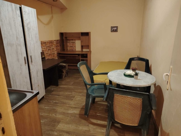 Дава се под наем Едностаен апартамент в Варна, Младост 1 - 20 кв.м за 81.6 € - Снимка #1