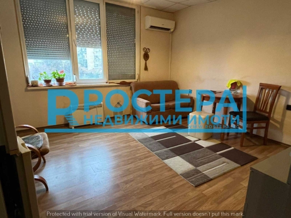 Дава се под наем Двустаен апартамент в Търговище, Център - 65 кв.м за 178.5 € - Снимка #1