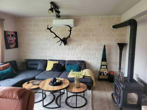 Къща в с. Гюльовца, Област Бургас - 120 кв.м за 1325 €/кв.м - Снимка #1