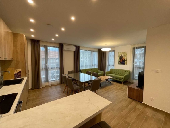 Тристаен апартамент в София, Младост 2 - 102 кв.м за 1804 €/кв.м - Снимка #1