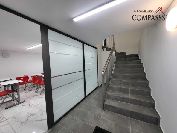 Офис в Добрич, Център - 124 кв.м за 1500 €/кв.м - Снимка #1