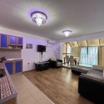 Тристаен апартамент в Поморие - 100 кв.м за 1350 €/кв.м - Снимка #1