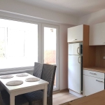 Дава се под наем Тристаен апартамент в Русе, Широк център - 78 кв.м за 87500 € - Снимка #1