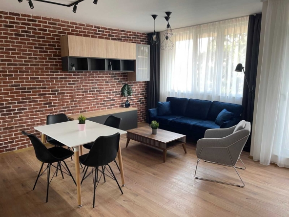 Дава се под наем Двустаен апартамент в София, Връбница 2 - 70 кв.м за 500 € - Снимка #1