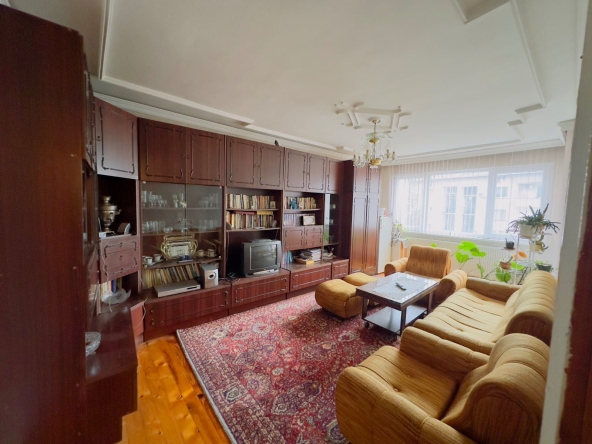 Четиристаен апартамент в София, Овча купел - 120 кв.м за 675 €/кв.м - Снимка #1