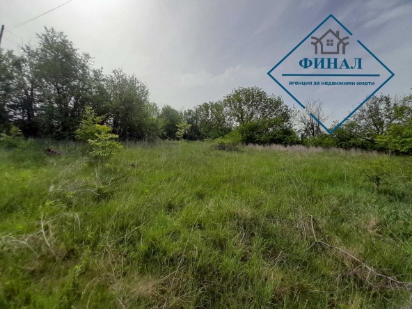 Парцел в Шумен, Тракия - 1375 кв.м за 13 €/кв.м - Снимка #1