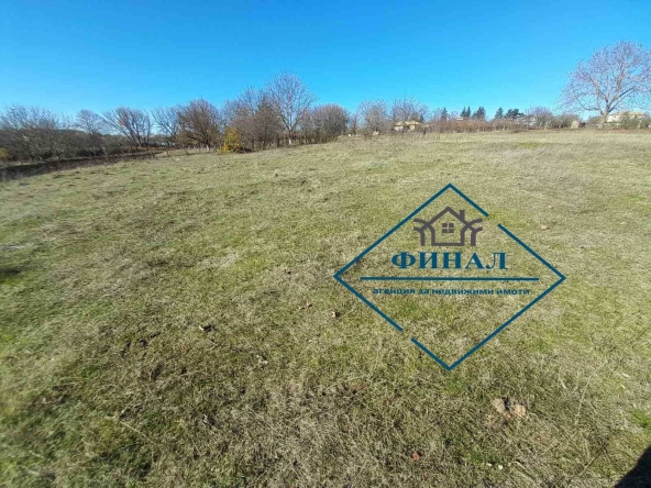 Парцел в с. Тимарево, Област Шумен - 1290 кв.м за 7 €/кв.м - Снимка #1