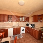 Къща в Пловдив, Коматевски възел - 140 кв.м за 1800 €/кв.м - Снимка #1