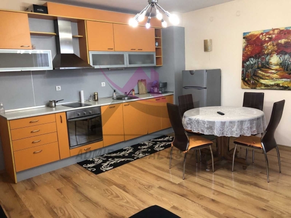 Дава се под наем Двустаен апартамент в Варна, Бриз - 75 кв.м за 400 € - Снимка #1