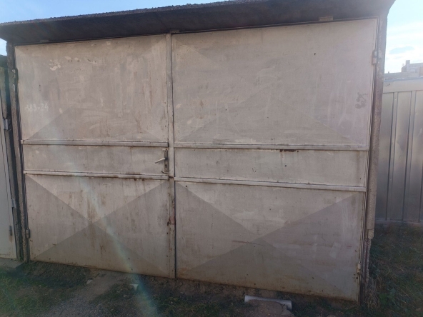 Дава се под наем Гараж / Паркомясто в Казанлък - 15 кв.м за 1785 € - Снимка #1