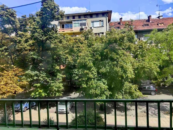 Двустаен апартамент в Стара Загора, Била - 68 кв.м за 1206 €/кв.м - Снимка #1