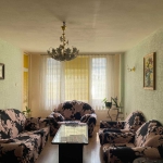 Тристаен апартамент в Карлово - 95 кв.м за 1043 €/кв.м - Снимка #1