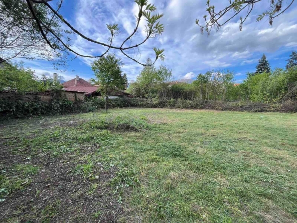 Парцел в Пирдоп - 600 кв.м за 75 €/кв.м - Снимка #1