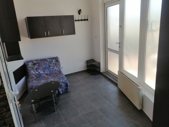 Дава се под наем Едностаен апартамент в София, Люлин 6 - 30 кв.м за 255 € - Снимка #1