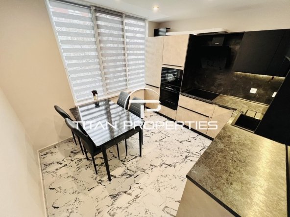 Дава се под наем Двустаен апартамент в Бургас, Лазур - 70 кв.м за 714 € - Снимка #1