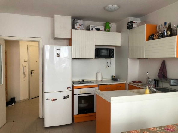 Дава се под наем Тристаен апартамент в София, Стрелбище - 76 кв.м за 612 € - Снимка #1