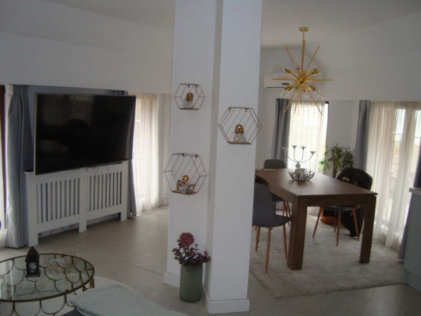 Дава се под наем Двустаен апартамент в София, Младост 1 - 75 кв.м за 270 € - Снимка #1