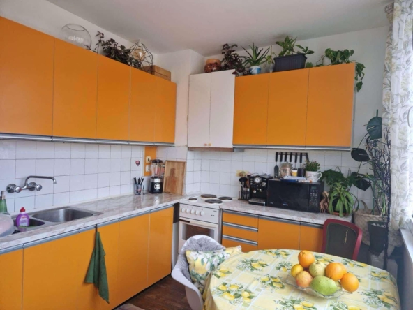 Дава се под наем Двустаен апартамент в София, Лозенец - 66 кв.м за 550 € - Снимка #1