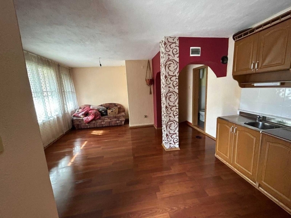 Магазин в Казанлък - 80 кв.м за 804 €/кв.м - Снимка #1