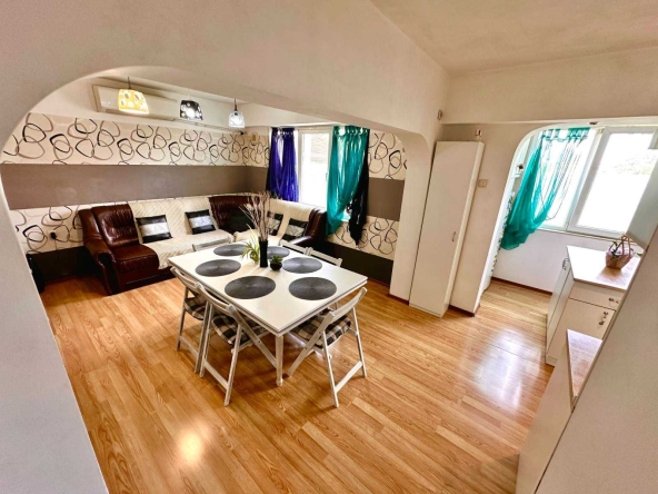 Четиристаен апартамент в Русе, Дружба 3 - 98 кв.м за 1150 €/кв.м - Снимка #1