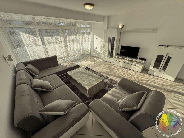 Дава се под наем Тристаен апартамент в Бургас, Сарафово - 120 кв.м за 510 € - Снимка #1