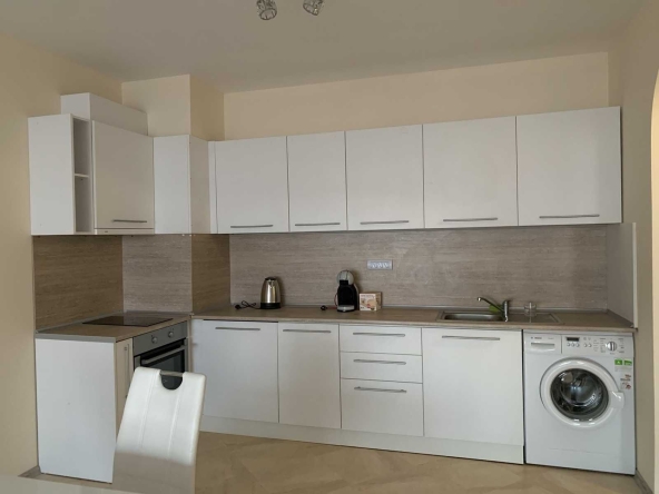 Двустаен апартамент в София, Студентски град - 70 кв.м за 1743 €/кв.м - Снимка #1