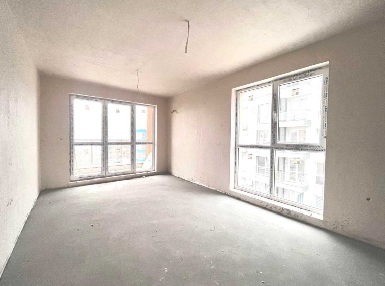 Четиристаен апартамент в Варна, Младост 1 - 144 кв.м за 1146 €/кв.м - Снимка #1