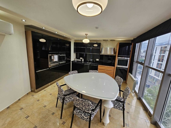 Дава се под наем Тристаен апартамент в София, Хаджи Димитър - 100 кв.м за 340 € - Снимка #1