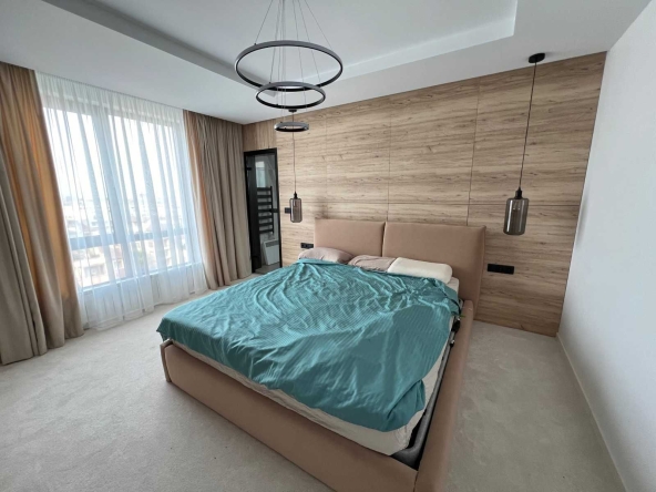 Дава се под наем Тристаен апартамент в София, Мусагеница - 90 кв.м за 325 € - Снимка #1