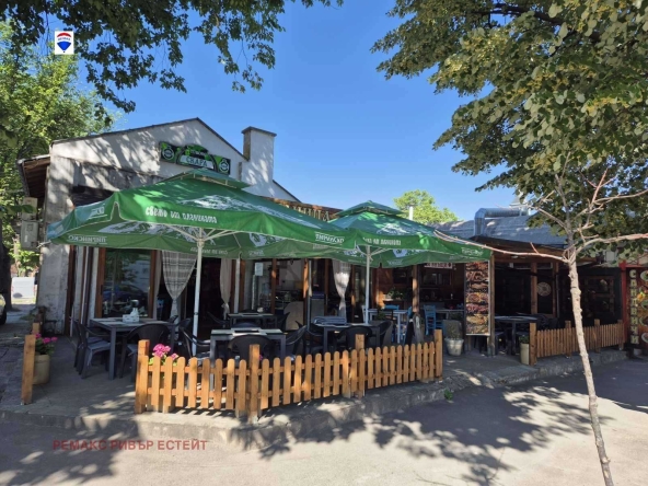 Заведение в Русе, Широк център - 133 кв.м за 962 €/кв.м - Снимка #1