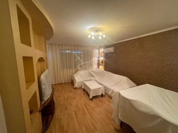 Тристаен апартамент в Айтос - 75 кв.м за 1280 €/кв.м - Снимка #1