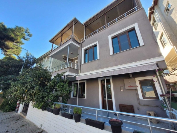 Къща в Пловдив, Беломорски - 320 кв.м за 807 €/кв.м - Снимка #1