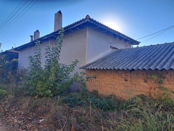 Къща в Пловдив, Коматевски възел - 65 кв.м за 385 €/кв.м - Снимка #1