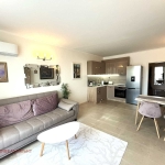 Тристаен апартамент в Несебър - 101 кв.м за 1604 €/кв.м - Снимка #1