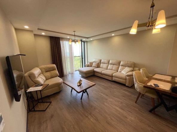 Дава се под наем Двустаен апартамент в Бургас, Лазур - 55 кв.м за 1200 € - Снимка #1