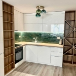 Дава се под наем Тристаен апартамент в Бургас, Лазур - 130 кв.м за 1150 € - Снимка #1