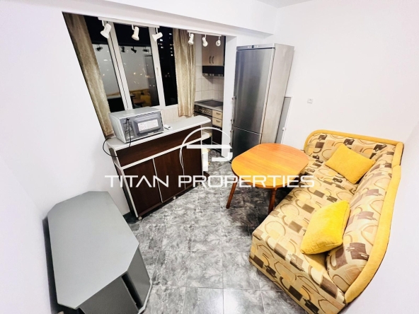 Дава се под наем Двустаен апартамент в Бургас, Братя Миладинови - 60 кв.м за 357 € - Снимка #1