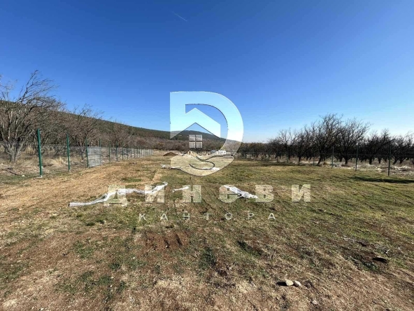 Парцел в Стара Загора, м-т Беш Бунар - 1524 кв.м за 35 €/кв.м - Снимка #1