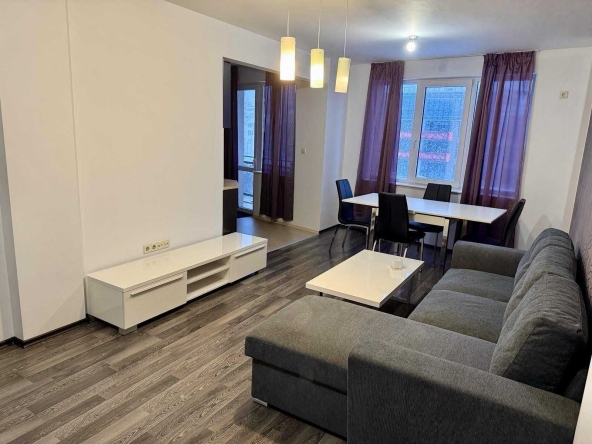 Дава се под наем Тристаен апартамент в Габрово, Център - 100 кв.м за 510 € - Снимка #1