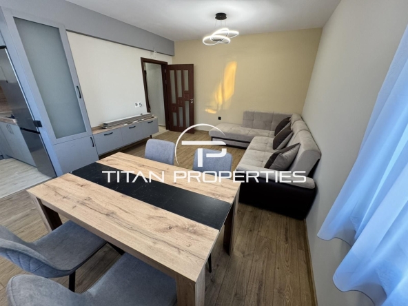 Дава се под наем Тристаен апартамент в Бургас, Славейков - 98 кв.м за 663 € - Снимка #1