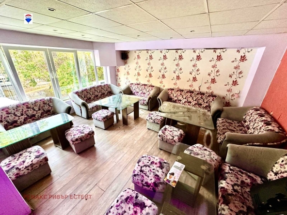 Дава се под наем Заведение в Русе, Възраждане - 168 кв.м за 943.5 € - Снимка #1