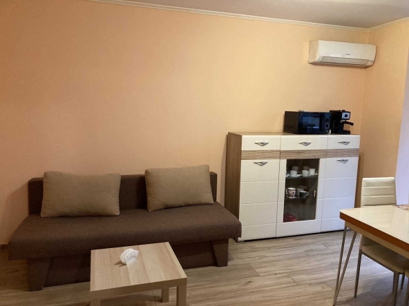 Дава се под наем Двустаен апартамент в София, Полигона - 47 кв.м за 460 € - Снимка #1