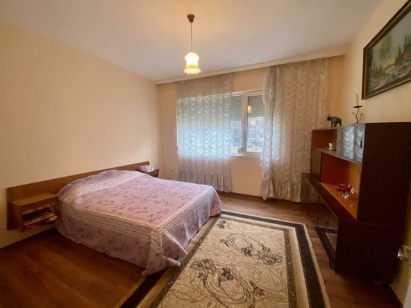 Тристаен апартамент в Пловдив, Младежки Хълм - 86 кв.м за 1221 €/кв.м - Снимка #1