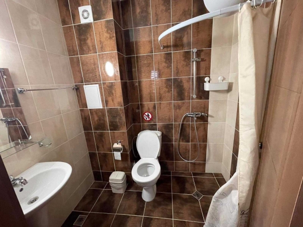 Дава се под наем Двустаен апартамент в Бургас, Сарафово - 55 кв.м за 50 € - Снимка #1