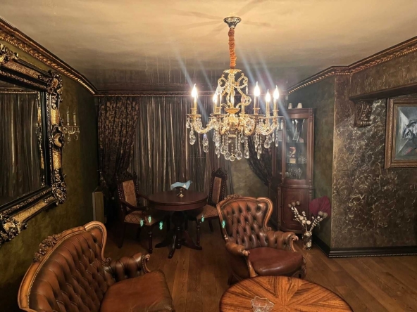 Двустаен апартамент в Пловдив, Кършияка - 93 кв.м за 2548 €/кв.м - Снимка #1