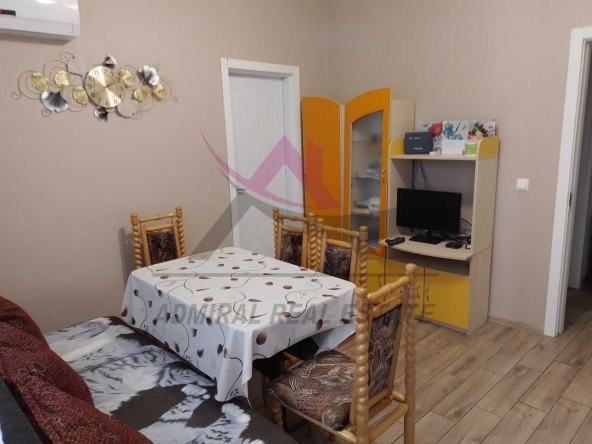 Дава се под наем Тристаен апартамент в Варна, ВИНС - 76 кв.м за 500 € - Снимка #1