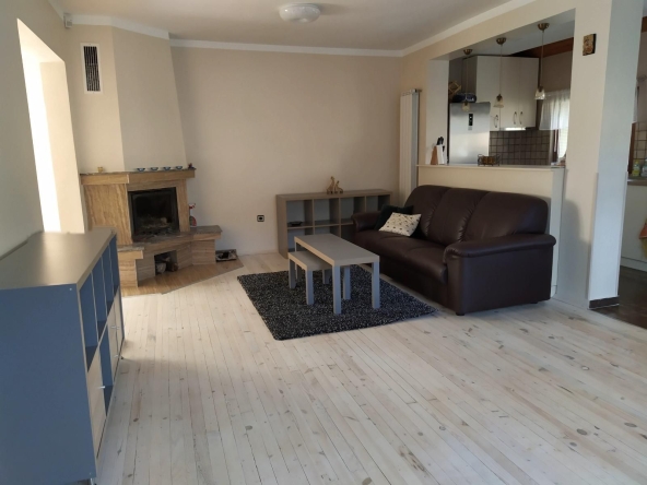 Дава се под наем Къща в София, Витоша - 100 кв.м за 1250 € - Снимка #1