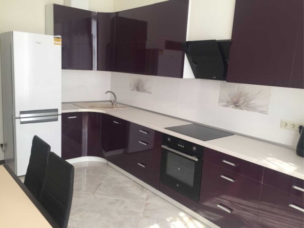 Дава се под наем Двустаен апартамент в София, Изток - 69 кв.м за 561 € - Снимка #1